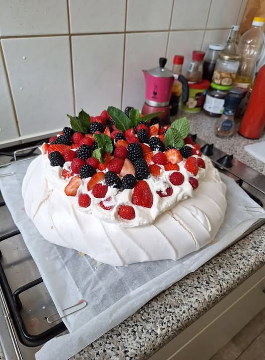 Strawberry Pavlova